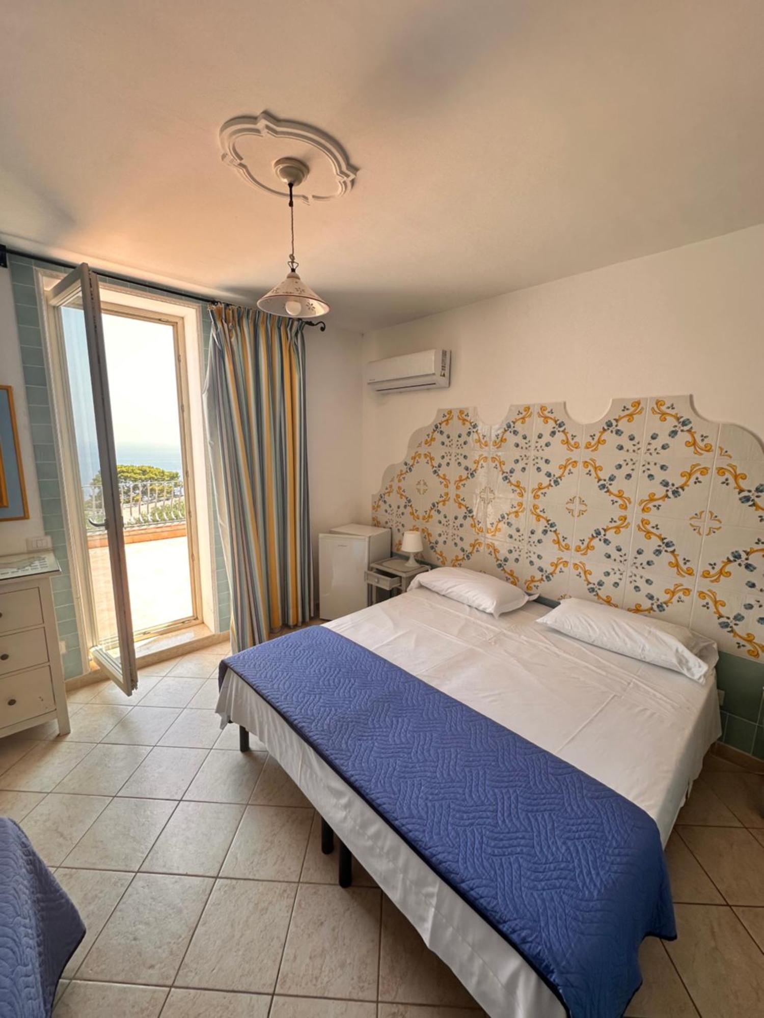 Hotel 4 Stagioni *